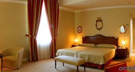 Hotel Arcea Gran Pelayo