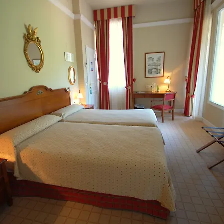 Hotel Arcea Gran Pelayo