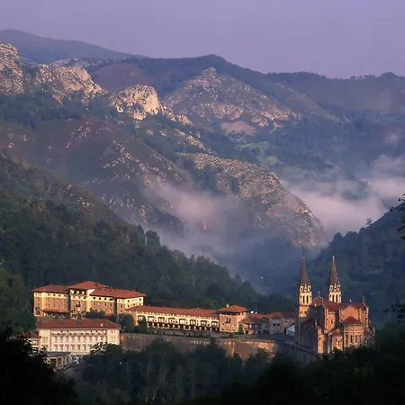 Szálloda Arcea Gran Pelayo Covadonga