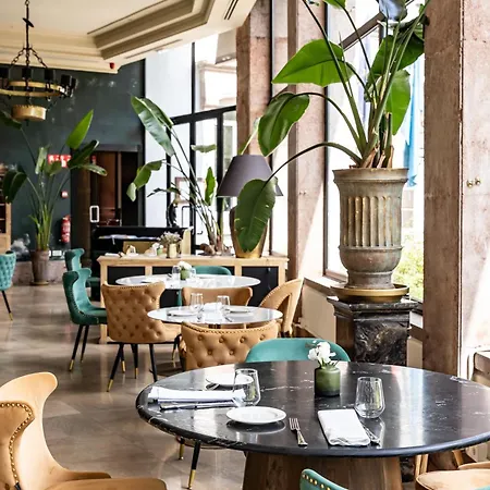 Hotel Arcea Gran Pelayo 4*