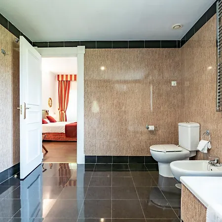 Arcea Gran Pelayo Hotel 4*