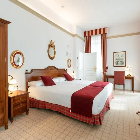 Arcea Gran Pelayo Hotel 4*