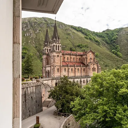 Hotel Arcea Gran Pelayo 4*