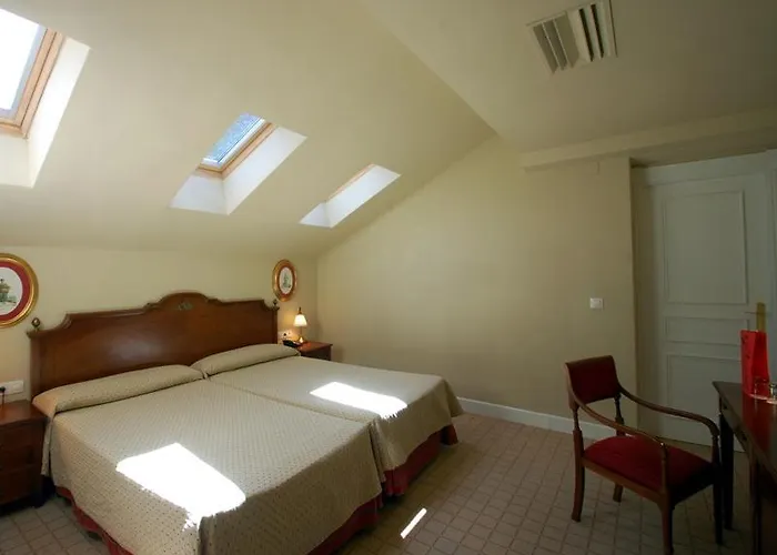 阿尔塞亚佩拉约大酒店 酒店