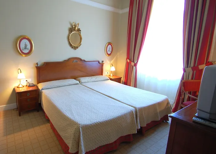 阿尔塞亚佩拉约大酒店 酒店 4*