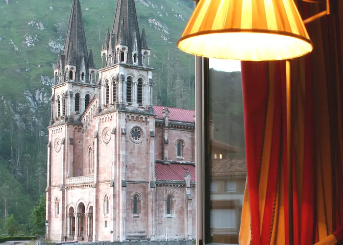 阿尔塞亚佩拉约大酒店 酒店 4*