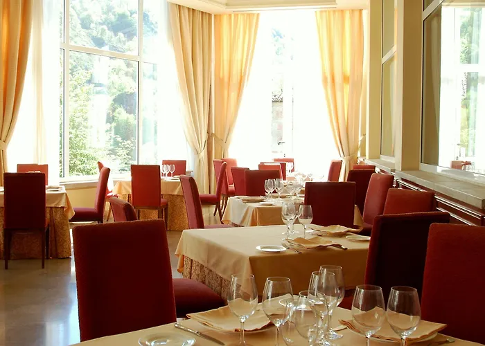 阿尔塞亚佩拉约大酒店