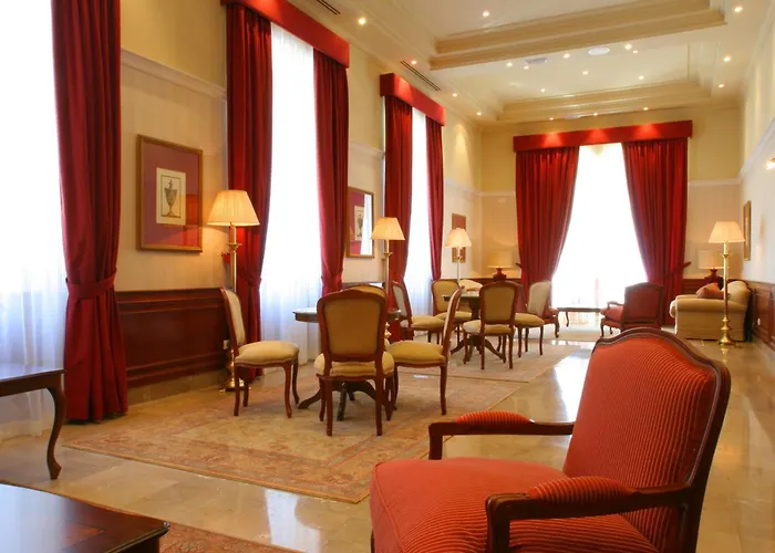 阿尔塞亚佩拉约大酒店