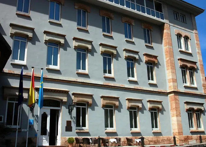 阿尔塞亚佩拉约大酒店 酒店