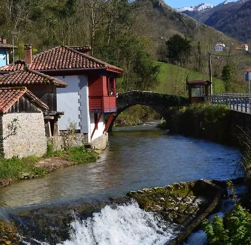 阿尔塞亚佩拉约大酒店