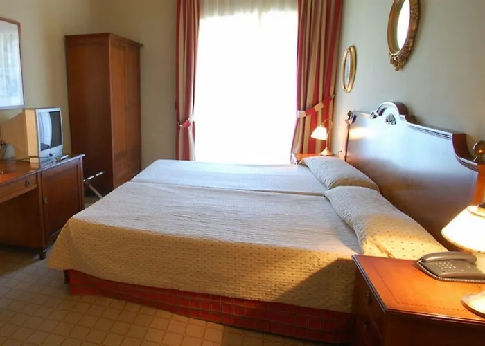 阿尔塞亚佩拉约大酒店 酒店 4*